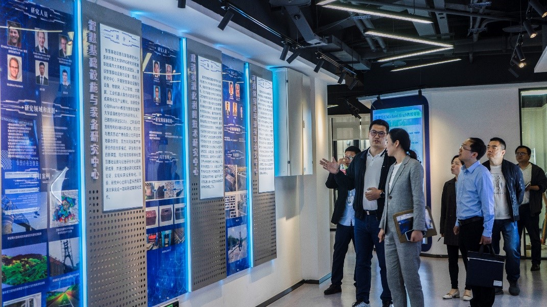 SCSDA research display and institutional visit